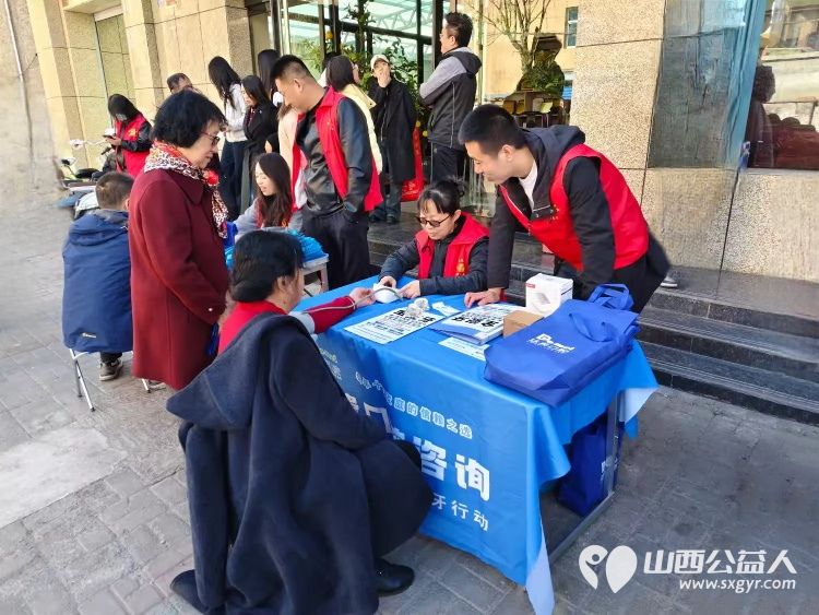 志愿服务进社区健康活动暖人心2025年3月19日介休市敬老协会走进北关街道朝阳路社区为老人们爱心理发、义诊 - 第50张 - 山西公益人 志愿服务进社区健康活动暖人心2025年3月19日介休市敬老协会走进北关街道朝阳路社区为老人们爱心理发、义诊 - 第50张