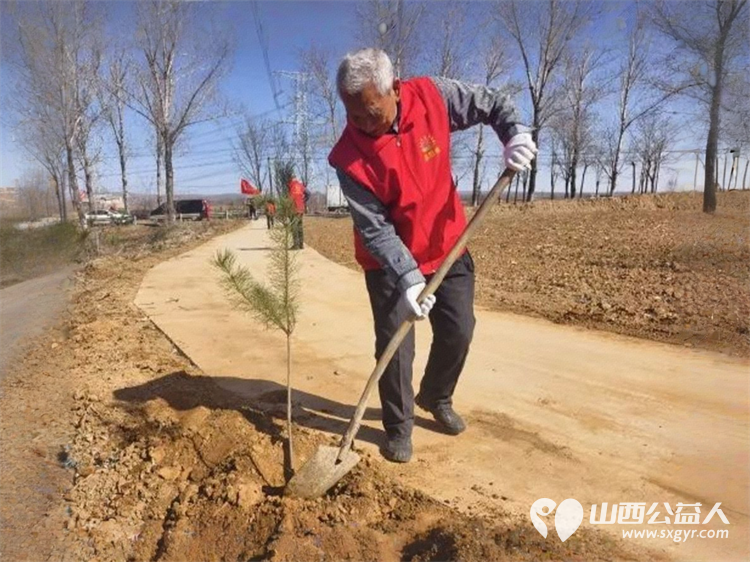 种下一抹绿·一起森呼吸——长治市阳光困境儿童帮扶协会赴长子县碾张乡植树活动总结 - 第7张 - 山西公益人 种下一抹绿·一起森呼吸——长治市阳光困境儿童帮扶协会赴长子县碾张乡植树活动总结 - 第7张