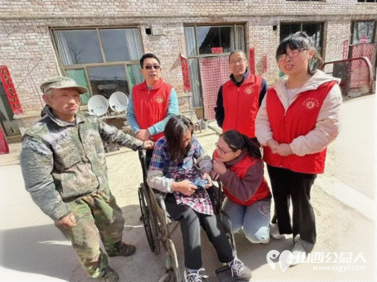 长治市正能量公益协会屯留区办事处举办关爱孤老病困残公益活动驱车前往吾元镇西村村和甘草滩村关爱了五户孤老病残家庭及老人 - 第9张 - 山西公益人 长治市正能量公益协会屯留区办事处举办关爱孤老病困残公益活动驱车前往吾元镇西村村和甘草滩村关爱了五户孤老病残家庭及老人 - 第9张