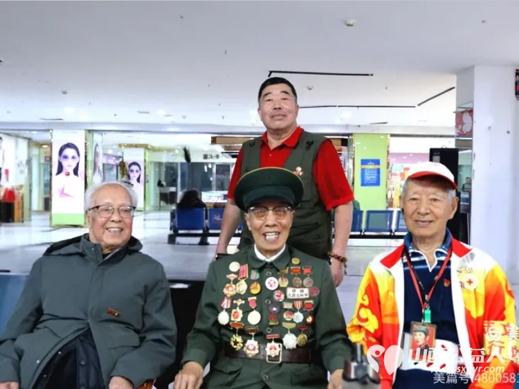 山西三晋文化研究会红色文化交流中心志愿者清明节怀念伟大领袖毛主席纪念活动 - 第36张