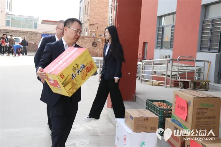 山西晋北高速公路养护有限公司主题党日活动在太原灵星康复中心举行 - 第3张 - 山西公益人 山西晋北高速公路养护有限公司主题党日活动在太原灵星康复中心举行 - 第3张