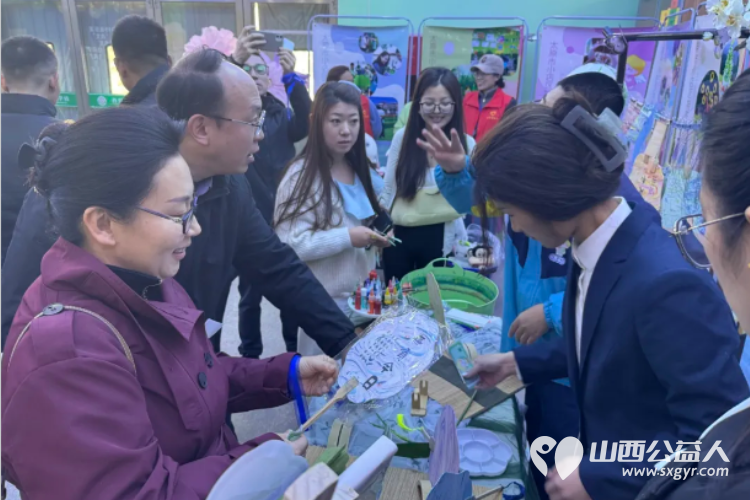 星光同行益企成长----民建太原市委会与小店区特教学校举办融合展示活动各爱心企业与学校签署免费服务协议 - 第15张 - 山西公益人 星光同行益企成长----民建太原市委会与小店区特教学校举办融合展示活动各爱心企业与学校签署免费服务协议 - 第15张