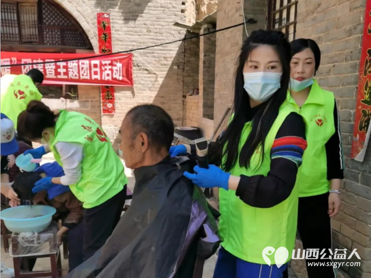 中国好人山西省高平市爱在身边志愿服务队理事长张秀荣:兑现诺言暖桑榆 诚信孝老传乡邻 - 第6张 - 山西公益人 中国好人山西省高平市爱在身边志愿服务队理事长张秀荣:兑现诺言暖桑榆 诚信孝老传乡邻 - 第6张