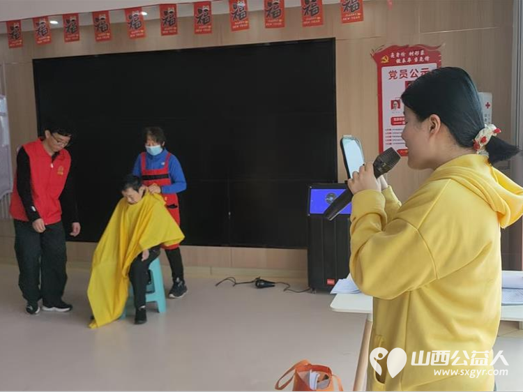 长治市阳光困境儿童帮扶协会走进八一社区居家养老服务中心义务理发+打扫卫生志愿活动 - 第18张 - 山西公益人 长治市阳光困境儿童帮扶协会走进八一社区居家养老服务中心义务理发+打扫卫生志愿活动 - 第18张