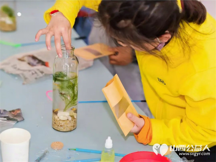 童梦启航艺趣融合 太原市福利院组织服务对象前往万象城参加社会融合活动旨在为福利院儿童搭建与社会交流的桥梁让他们在欢乐中成长 - 第4张