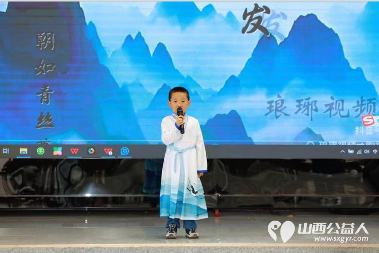 “诗韵星河承古意 和诗以歌趁年华”太原市小店区西温庄乡联合唐风诗社等诗人协会开展读书日活动让传统文化在当代焕发新生 - 第3张 - 山西公益人 “诗韵星河承古意 和诗以歌趁年华”太原市小店区西温庄乡联合唐风诗社等诗人协会开展读书日活动让传统文化在当代焕发新生 - 第3张