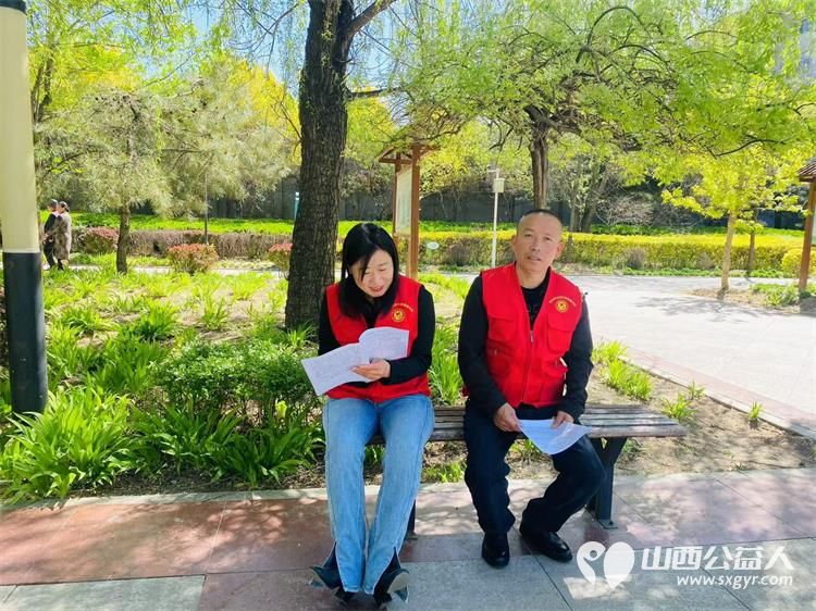 书香之约志愿之行----忻州市心连心志愿服务队的志愿者们齐聚一堂世界读书日志愿活动 - 第6张 - 山西公益人 书香之约志愿之行----忻州市心连心志愿服务队的志愿者们齐聚一堂世界读书日志愿活动 - 第6张