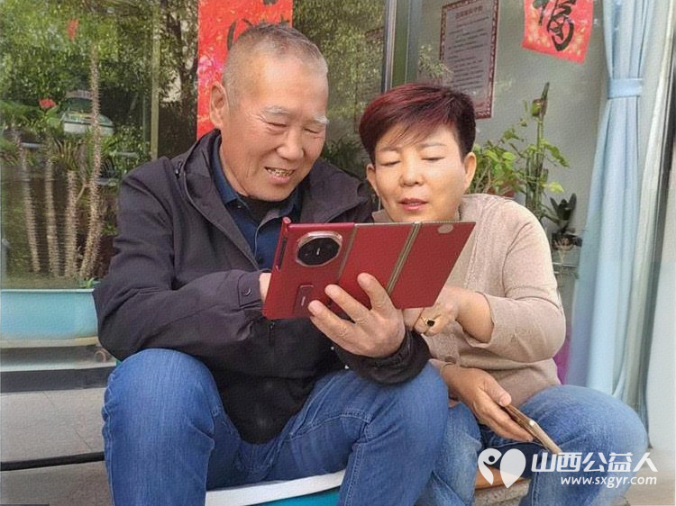 书香之约志愿之行----忻州市心连心志愿服务队的志愿者们齐聚一堂世界读书日志愿活动 - 第12张 - 山西公益人 书香之约志愿之行----忻州市心连心志愿服务队的志愿者们齐聚一堂世界读书日志愿活动 - 第12张