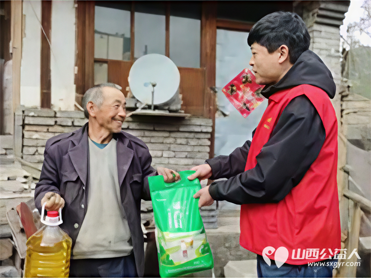 忻州市爱心公益协会情暖五台山孤寡老人 奔赴五台山景区台怀镇光明寺村看望73岁的五保户老人卜五 - 第12张 - 山西公益人 忻州市爱心公益协会情暖五台山孤寡老人 奔赴五台山景区台怀镇光明寺村看望73岁的五保户老人卜五 - 第12张