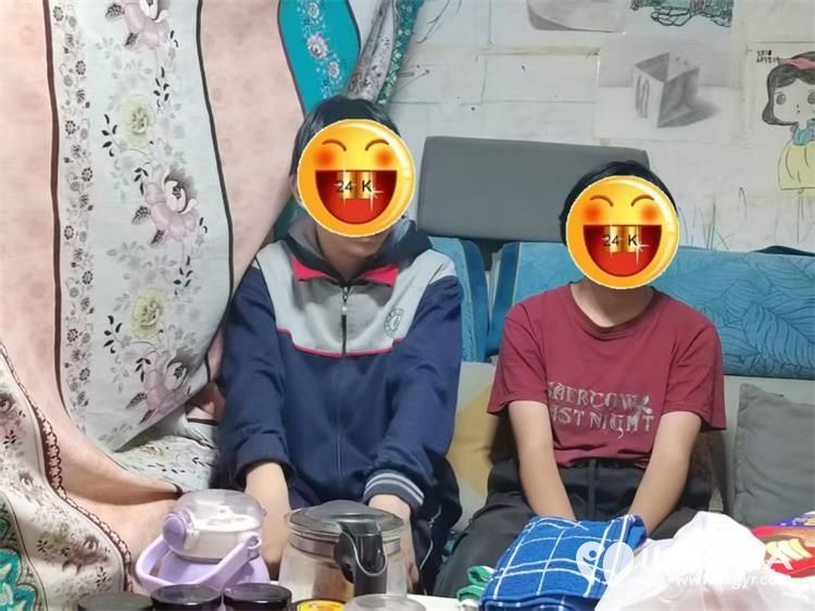 太原市志愿者小分队走访事实孤儿活动赠送慰问物资和慰问金为事实孤儿创造更好的生活与学习环境 - 第3张