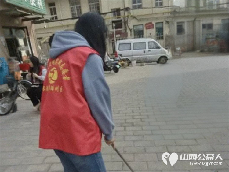 长治阳光儿童困境帮扶协会走进府后社区长运家属院开展义剪义诊活动 - 第5张 - 山西公益人 长治阳光儿童困境帮扶协会走进府后社区长运家属院开展义剪义诊活动 - 第5张