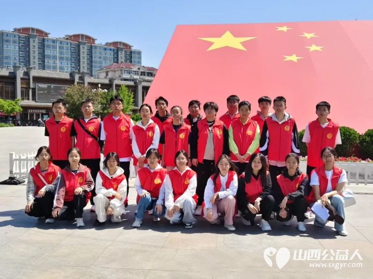文明交通进社区普法宣传润民心 临汾市文明交通志愿者协会携手交警支队开展普法宣传活动 - 第1张 - 山西公益人 文明交通进社区普法宣传润民心 临汾市文明交通志愿者协会携手交警支队开展普法宣传活动 - 第1张