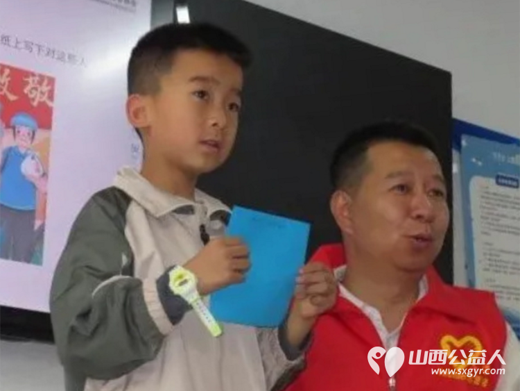 童心致敬劳动者 吕梁市离石区青年志愿者协会儿童服务站这场五一主题活动超暖 - 第7张 - 山西公益人 童心致敬劳动者 吕梁市离石区青年志愿者协会儿童服务站这场五一主题活动超暖 - 第7张