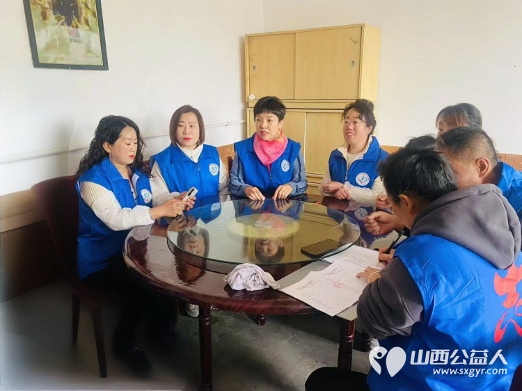 感党恩听党话跟党走庆五一劳动节弘扬劳模精神 长治市小雨点公益志愿者协会组织了5月份主题党日活动 - 第2张 - 山西公益人 感党恩听党话跟党走庆五一劳动节弘扬劳模精神 长治市小雨点公益志愿者协会组织了5月份主题党日活动 - 第2张