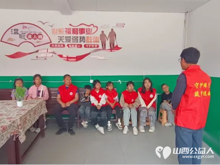 五一劳动节期间长治市善泽留守困境儿童救助协会组织了一场别开生面的“劳动播种希望,爱心温暖夕阳”主题活动 - 第29张 - 山西公益人 五一劳动节期间长治市善泽留守困境儿童救助协会组织了一场别开生面的“劳动播种希望,爱心温暖夕阳”主题活动 - 第29张
