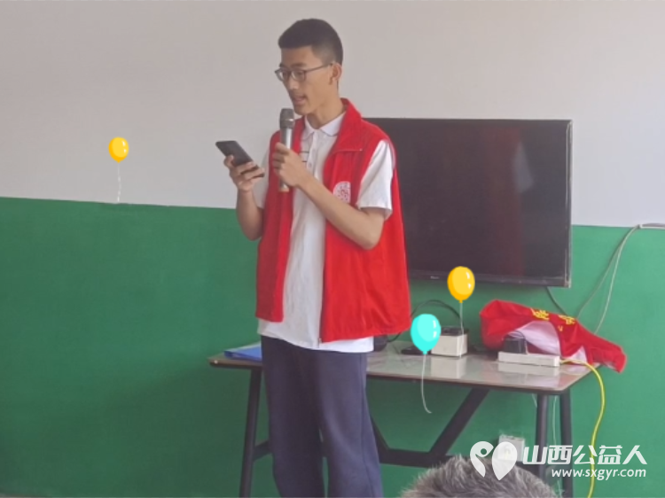 五一劳动节期间长治市善泽留守困境儿童救助协会组织了一场别开生面的“劳动播种希望,爱心温暖夕阳”主题活动 - 第20张 - 山西公益人 五一劳动节期间长治市善泽留守困境儿童救助协会组织了一场别开生面的“劳动播种希望,爱心温暖夕阳”主题活动 - 第20张