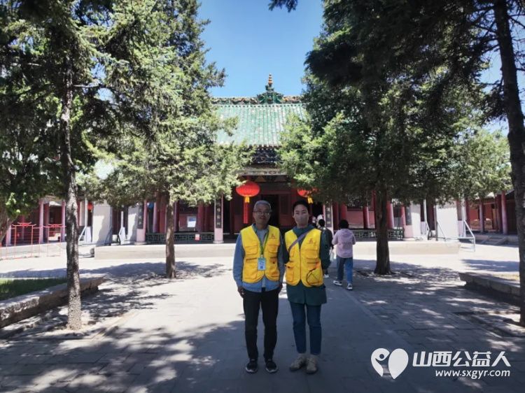长治市文物保护志愿者服务中心组织志愿者在五一劳动节期间在城隍庙、崇庆寺、法兴寺进行志愿讲解引导登记等服务工作 - 第16张 - 山西公益人 长治市文物保护志愿者服务中心组织志愿者在五一劳动节期间在城隍庙、崇庆寺、法兴寺进行志愿讲解引导登记等服务工作 - 第16张