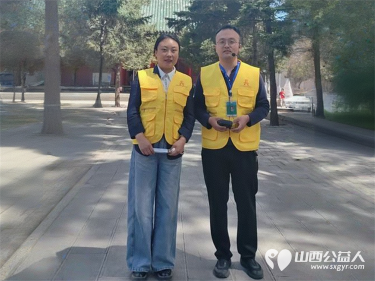 长治市文物保护志愿者服务中心组织志愿者在五一劳动节期间在城隍庙、崇庆寺、法兴寺进行志愿讲解引导登记等服务工作 - 第19张 - 山西公益人 长治市文物保护志愿者服务中心组织志愿者在五一劳动节期间在城隍庙、崇庆寺、法兴寺进行志愿讲解引导登记等服务工作 - 第19张