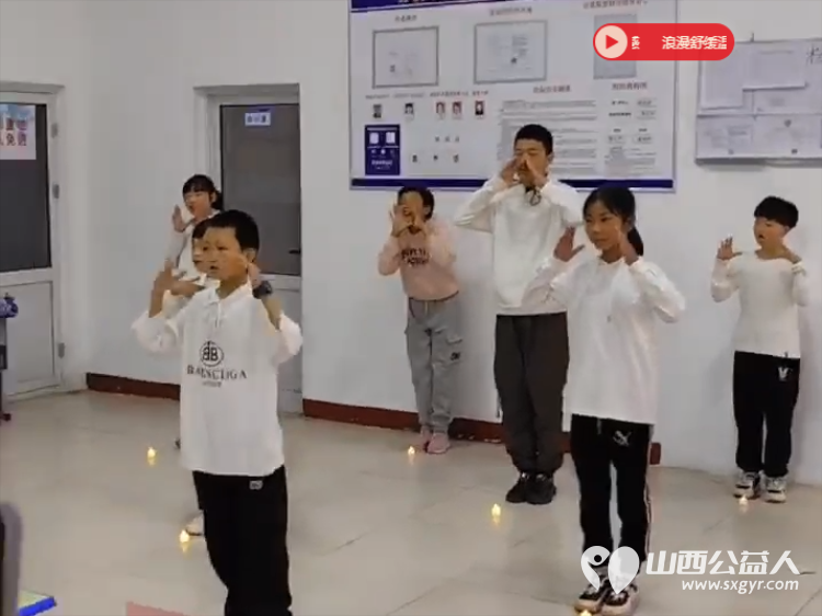 屯留区红十字会志愿者服务队走进特殊教育学校开展世界红十字日主题活动感谢长治市博雅时代文化传媒有限公司向屯留区红十字会捐赠人民币叁万元 - 第6张 - 山西公益人 屯留区红十字会志愿者服务队走进特殊教育学校开展世界红十字日主题活动感谢长治市博雅时代文化传媒有限公司向屯留区红十字会捐赠人民币叁万元 - 第6张