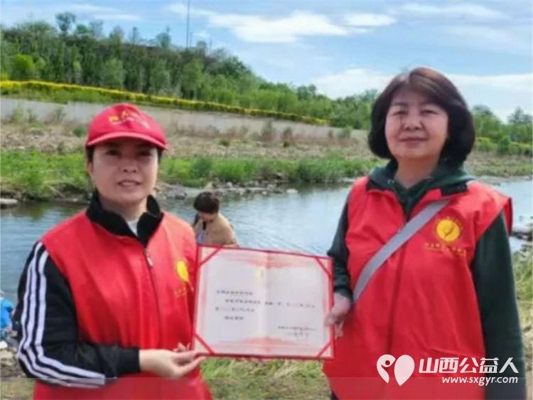 新聘任51人为阳泉市民间巡河员!阳泉义工联在白羊墅湿地公园开展第31期保护母亲河活动25名义工和民间巡河员为爱集结 - 第12张 - 山西公益人 新聘任51人为阳泉市民间巡河员!阳泉义工联在白羊墅湿地公园开展第31期保护母亲河活动25名义工和民间巡河员为爱集结 - 第12张