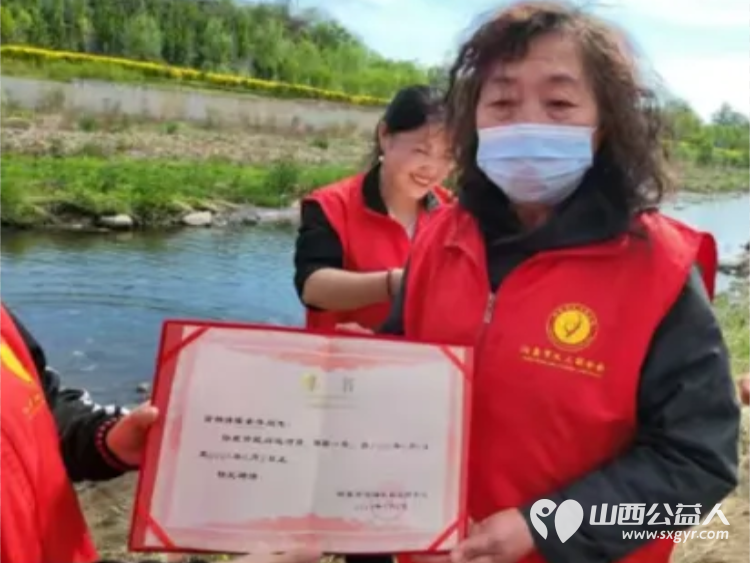 新聘任51人为阳泉市民间巡河员!阳泉义工联在白羊墅湿地公园开展第31期保护母亲河活动25名义工和民间巡河员为爱集结 - 第4张 - 山西公益人 新聘任51人为阳泉市民间巡河员!阳泉义工联在白羊墅湿地公园开展第31期保护母亲河活动25名义工和民间巡河员为爱集结 - 第4张