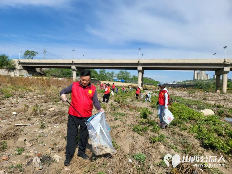 新聘任51人为阳泉市民间巡河员!阳泉义工联在白羊墅湿地公园开展第31期保护母亲河活动25名义工和民间巡河员为爱集结 - 第37张 - 山西公益人 新聘任51人为阳泉市民间巡河员!阳泉义工联在白羊墅湿地公园开展第31期保护母亲河活动25名义工和民间巡河员为爱集结 - 第37张