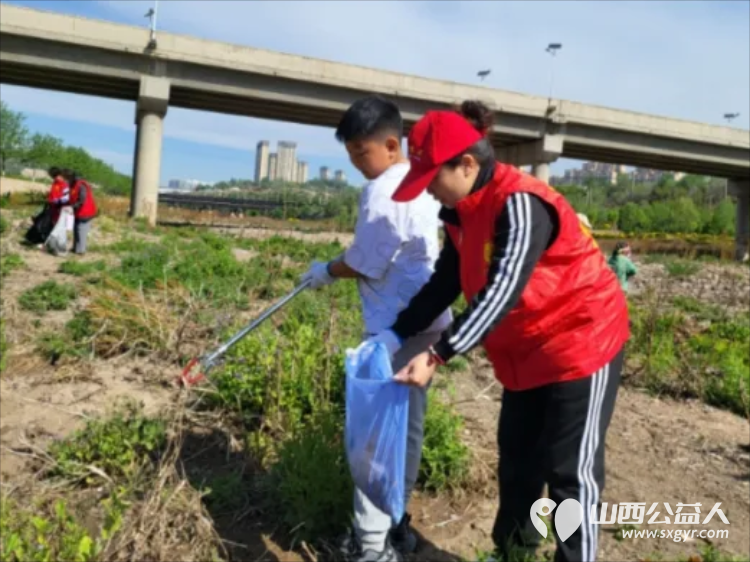 新聘任51人为阳泉市民间巡河员!阳泉义工联在白羊墅湿地公园开展第31期保护母亲河活动25名义工和民间巡河员为爱集结 - 第34张 - 山西公益人 新聘任51人为阳泉市民间巡河员!阳泉义工联在白羊墅湿地公园开展第31期保护母亲河活动25名义工和民间巡河员为爱集结 - 第34张