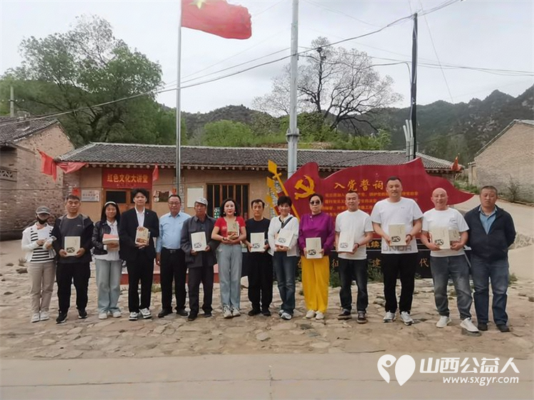 太原市澳门会芳国际贸易促进会红色教育学习活动5月12日踏上了文水红色之旅赴任家坡康家堡参观学习 - 第4张 - 山西公益人 太原市澳门会芳国际贸易促进会红色教育学习活动5月12日踏上了文水红色之旅赴任家坡康家堡参观学习 - 第4张