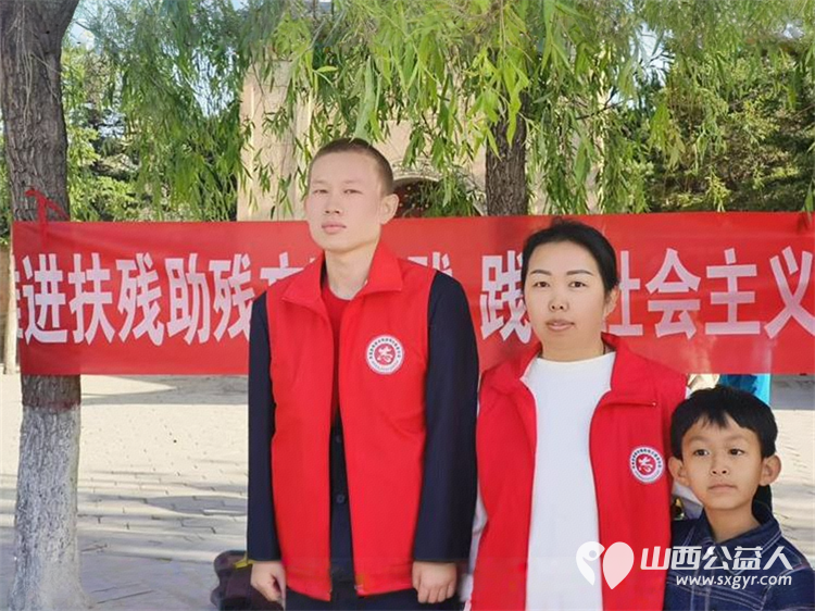 浑源县残联开展第三十五个全国助残日宣教活动 浑源县残联扶残助残志愿者协会志愿者发放宣传手册向群众传递扶残助残理念以及残疾人保障相关政策 - 第23张 - 山西公益人 浑源县残联开展第三十五个全国助残日宣教活动 浑源县残联扶残助残志愿者协会志愿者发放宣传手册向群众传递扶残助残理念以及残疾人保障相关政策 - 第23张
