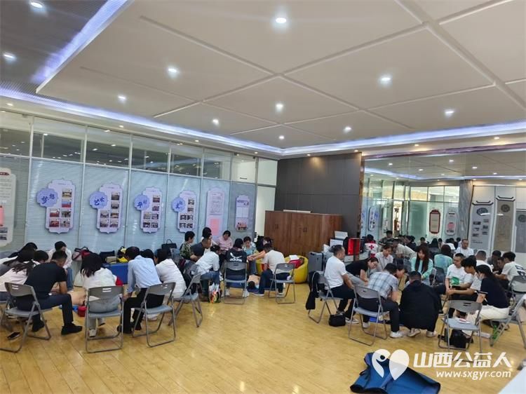 山西省红十字会举办2025年山西省政府民生实事项目红十字应急救护培训志愿者专场九十多名志愿者参与救护员的培训 - 第2张