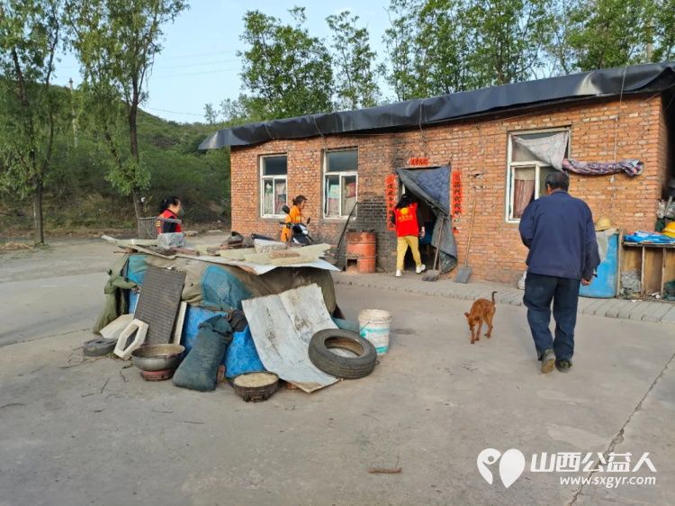 阳泉市义工联组织义工开启2025七色阳光助学----每一次走访带给我们的都是深深的震撼经过走访审核通过2025年增加28名受助学生 - 第6张 - 山西公益人 阳泉市义工联组织义工开启2025七色阳光助学----每一次走访带给我们的都是深深的震撼经过走访审核通过2025年增加28名受助学生 - 第6张