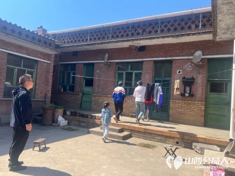 阳泉市义工联组织义工开启2025七色阳光助学----每一次走访带给我们的都是深深的震撼经过走访审核通过2025年增加28名受助学生 - 第10张 - 山西公益人 阳泉市义工联组织义工开启2025七色阳光助学----每一次走访带给我们的都是深深的震撼经过走访审核通过2025年增加28名受助学生 - 第10张
