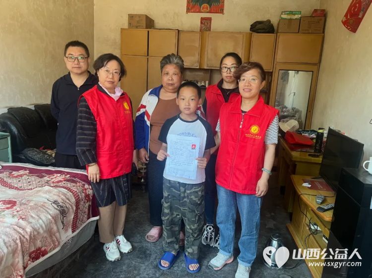 阳泉市义工联组织义工开启2025七色阳光助学----每一次走访带给我们的都是深深的震撼经过走访审核通过2025年增加28名受助学生 - 第11张 - 山西公益人 阳泉市义工联组织义工开启2025七色阳光助学----每一次走访带给我们的都是深深的震撼经过走访审核通过2025年增加28名受助学生 - 第11张