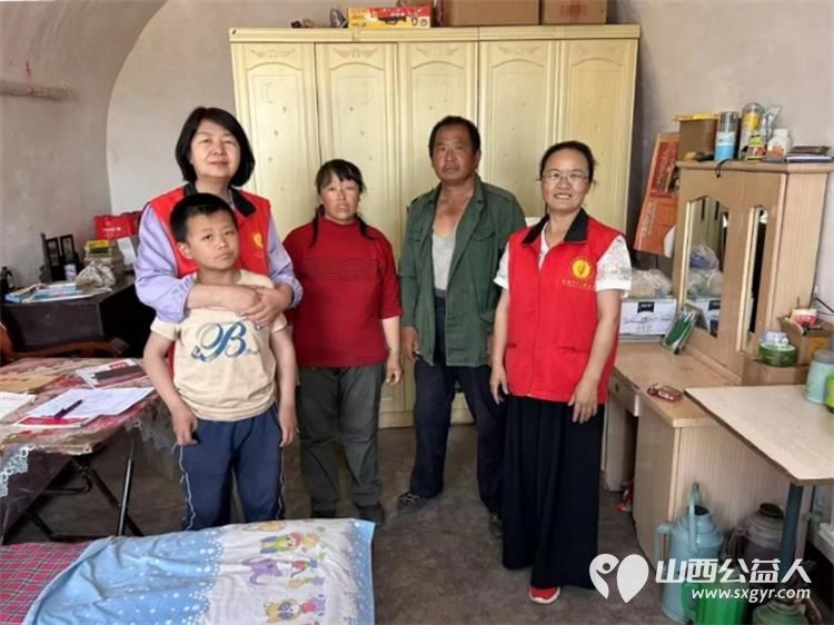 阳泉市义工联组织义工开启2025七色阳光助学----每一次走访带给我们的都是深深的震撼经过走访审核通过2025年增加28名受助学生 - 第12张 - 山西公益人 阳泉市义工联组织义工开启2025七色阳光助学----每一次走访带给我们的都是深深的震撼经过走访审核通过2025年增加28名受助学生 - 第12张