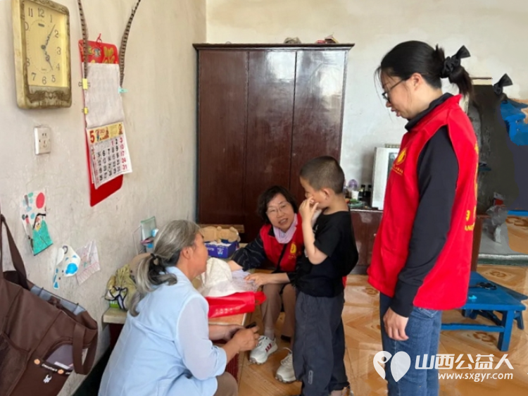 阳泉市义工联组织义工开启2025七色阳光助学----每一次走访带给我们的都是深深的震撼经过走访审核通过2025年增加28名受助学生 - 第19张 - 山西公益人 阳泉市义工联组织义工开启2025七色阳光助学----每一次走访带给我们的都是深深的震撼经过走访审核通过2025年增加28名受助学生 - 第19张