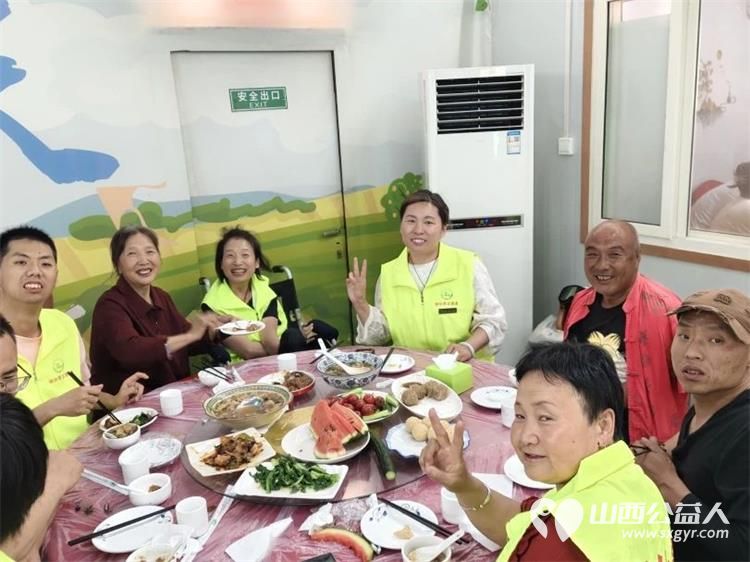 爱与陪伴丹河湿地之约——温暖助残行5·18全国助残日晋城市绿丝带志愿者协会以爱为纽带助力残疾朋友们走出家门拥抱自然感受社会的关怀与善意 - 第29张 - 山西公益人 爱与陪伴丹河湿地之约——温暖助残行5·18全国助残日晋城市绿丝带志愿者协会以爱为纽带助力残疾朋友们走出家门拥抱自然感受社会的关怀与善意 - 第29张