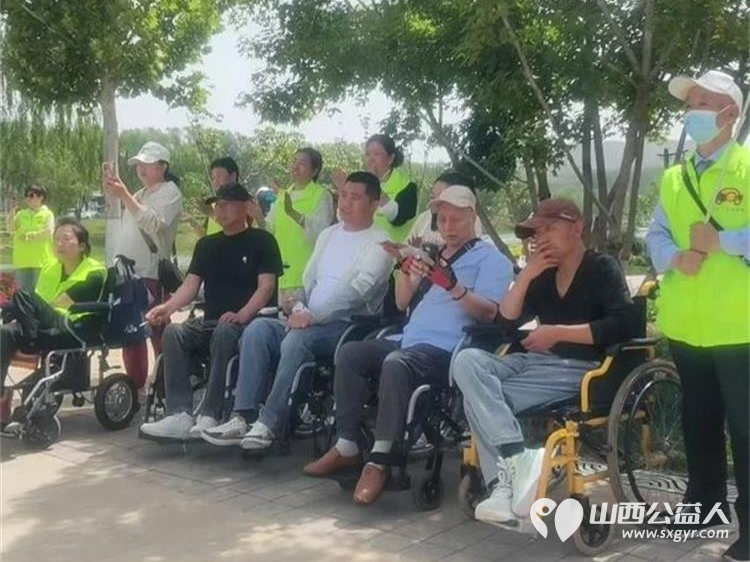 爱与陪伴丹河湿地之约——温暖助残行5·18全国助残日晋城市绿丝带志愿者协会以爱为纽带助力残疾朋友们走出家门拥抱自然感受社会的关怀与善意 - 第22张 - 山西公益人 爱与陪伴丹河湿地之约——温暖助残行5·18全国助残日晋城市绿丝带志愿者协会以爱为纽带助力残疾朋友们走出家门拥抱自然感受社会的关怀与善意 - 第22张