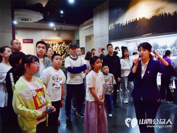 忻州市妇联开展“最美家庭护长城”纪念抗战胜利80周年平型关长城保护研学活动邀请爱心妈妈志愿者和结对儿童参加了活动 - 第18张