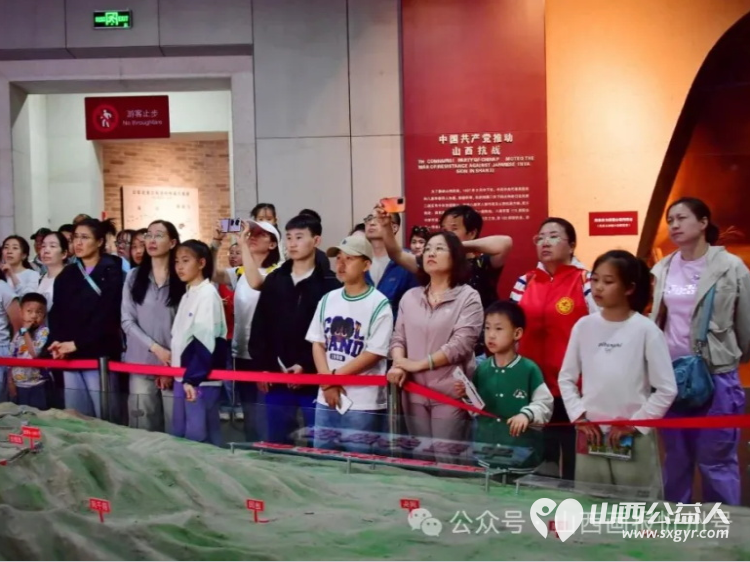 忻州市妇联开展“最美家庭护长城”纪念抗战胜利80周年平型关长城保护研学活动邀请爱心妈妈志愿者和结对儿童参加了活动 - 第21张