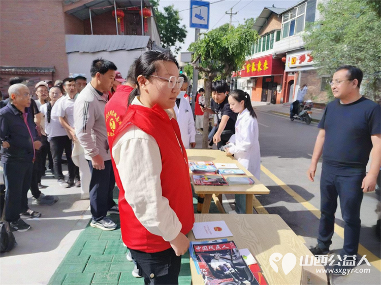 长治市阳光困境儿童帮扶协会2025年5月17日在潞州区常青街道角沿村开展助残日志愿服务活动服务残疾人为残疾人义剪义诊 - 第36张 - 山西公益人 长治市阳光困境儿童帮扶协会2025年5月17日在潞州区常青街道角沿村开展助残日志愿服务活动服务残疾人为残疾人义剪义诊 - 第36张