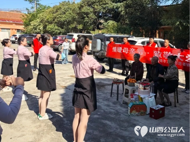 以爱之名致敬行善者----吕梁市离石区青年志愿者协会母亲节特别行动联合全省公益伙伴为收养弃婴的妈妈们送上祝福与敬意 - 第2张