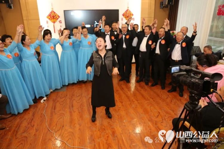 山西省福利基金会、晋小爱帮帮派、太原市滨河果岭社区服务站残疾人助残日公益演出圆满落幕本次活动还得到了许多商家的慷慨赞助 - 第2张 - 山西公益人 山西省福利基金会、晋小爱帮帮派、太原市滨河果岭社区服务站残疾人助残日公益演出圆满落幕本次活动还得到了许多商家的慷慨赞助 - 第2张