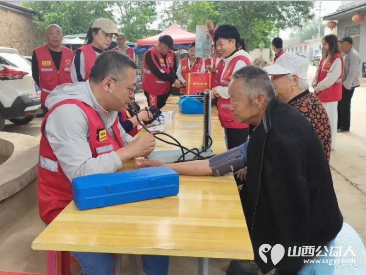 晋中市义工协会助力乡村振兴志愿服务走进榆次区上戈村，开展公益理发健康咨询乡村振兴宣传等志愿服务活动 - 第4张