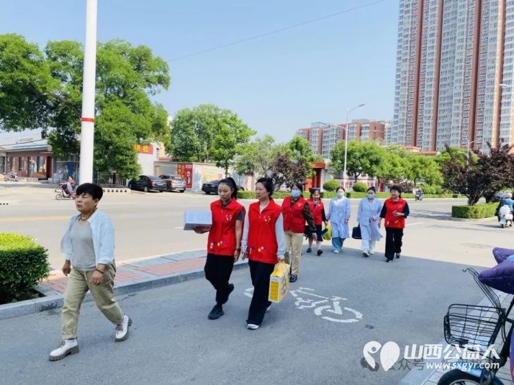 情暖社区有缘相伴——忻州市心连心志愿服务队携手多方开展慰问走访九源社区生活困难老人的活动 - 第3张 - 山西公益人 情暖社区有缘相伴——忻州市心连心志愿服务队携手多方开展慰问走访九源社区生活困难老人的活动 - 第3张
