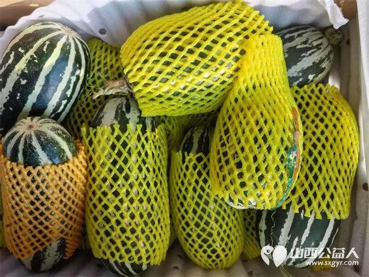 长治市小雨点公益思源分会去故南敬老院、隆福饭店、平顺玉峡关区域养老服务中心敬老行活动赠送防滑老年布鞋、加绒秋衣还有充满爱心的粽子 - 第54张 - 山西公益人 长治市小雨点公益思源分会去故南敬老院、隆福饭店、平顺玉峡关区域养老服务中心敬老行活动赠送防滑老年布鞋、加绒秋衣还有充满爱心的粽子 - 第54张