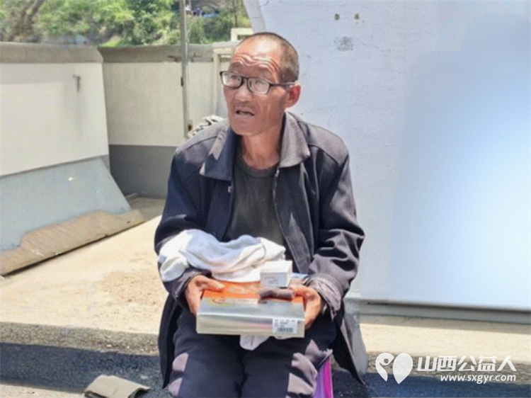 长治市小雨点公益思源分会去故南敬老院、隆福饭店、平顺玉峡关区域养老服务中心敬老行活动赠送防滑老年布鞋、加绒秋衣还有充满爱心的粽子 - 第44张 - 山西公益人 长治市小雨点公益思源分会去故南敬老院、隆福饭店、平顺玉峡关区域养老服务中心敬老行活动赠送防滑老年布鞋、加绒秋衣还有充满爱心的粽子 - 第44张