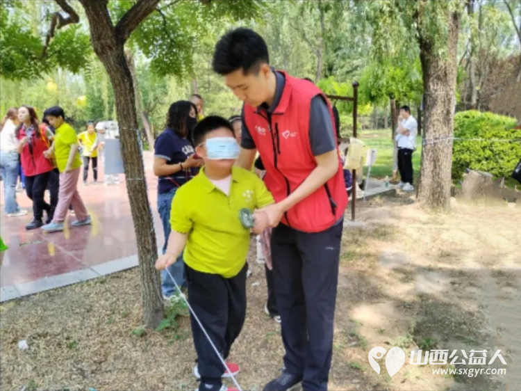 山证好青年 守护蓝星星----山西证券关爱太原市安健儿公益服务中心心智障碍儿童主题活动暨“大福快跑”公益活动 - 第7张