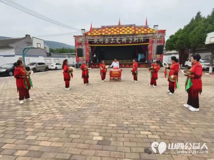 正能量赋能乡村振兴 长治市正能量公益协会组织志愿者助力潞州区五马街道北山头村文化集市 - 第5张 - 山西公益人 正能量赋能乡村振兴 长治市正能量公益协会组织志愿者助力潞州区五马街道北山头村文化集市 - 第5张