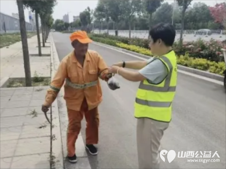 浓情端午粽香飘志愿服务暖人心 晋中市太谷区心连心志愿者协会端午节送粽子让外卖小哥环卫工人和特殊儿童感受到浓厚的节日氛围 - 第10张