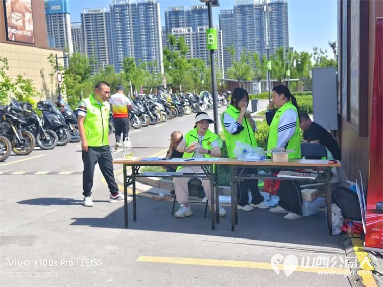 “爱心送考·为梦护航”,第十一届爱心送考活动正式启动,2025公益顺风车、东风风行爱心送考太原站启动仪式在太原天美杉杉奥特莱斯举行 - 第34张 - 山西公益人 “爱心送考·为梦护航”,第十一届爱心送考活动正式启动,2025公益顺风车、东风风行爱心送考太原站启动仪式在太原天美杉杉奥特莱斯举行 - 第34张